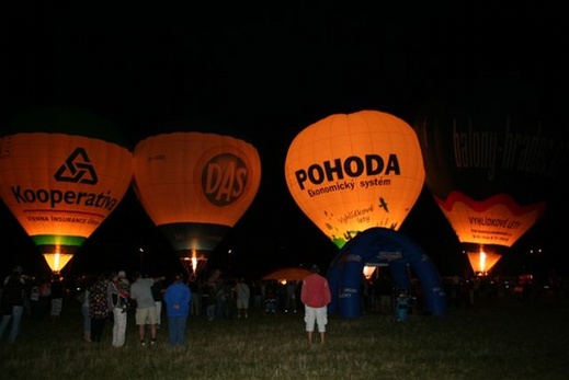 Balónové nebe Hradec Králové 2010